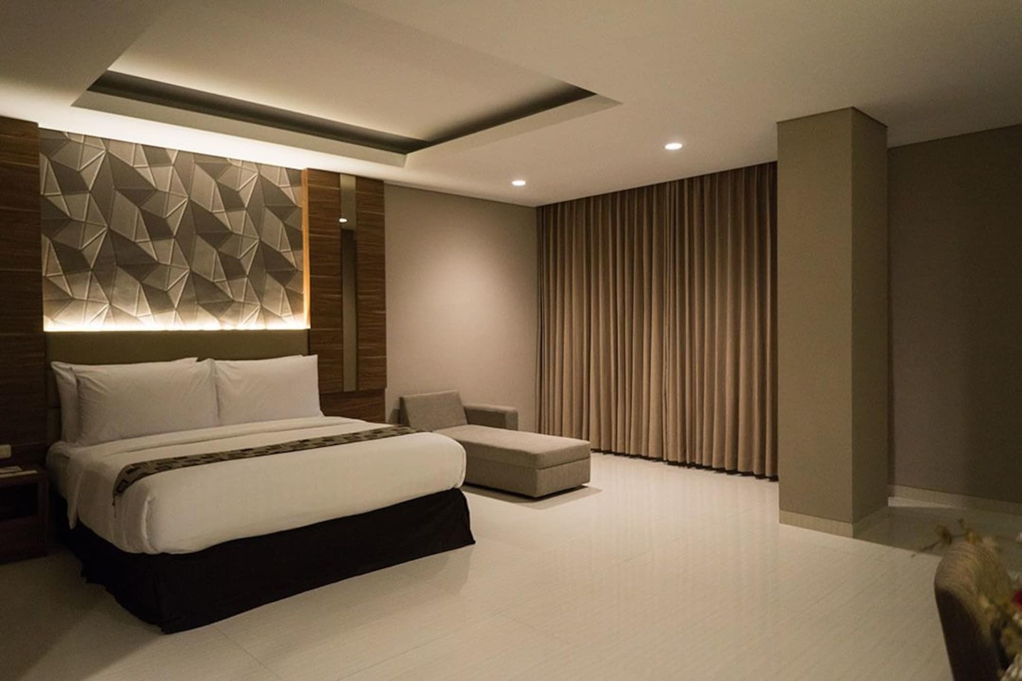 Novena Hotel Bandung Lembang Exterior foto