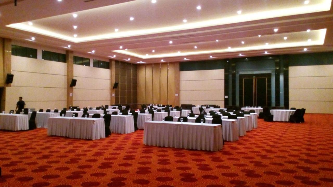 Novena Hotel Bandung Lembang Exterior foto